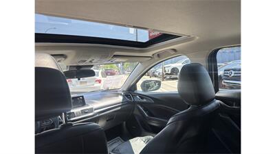 2018 Mazda Mazda3 Grand Touring - Photo 15 - Elmhurst, NY 11373