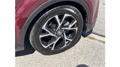 2018 Toyota C-HR XLE   - Photo 27 - Elmhurst, NY 11373
