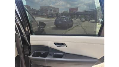 2023 Nissan Pathfinder SL   - Photo 9 - Elmhurst, NY 11373