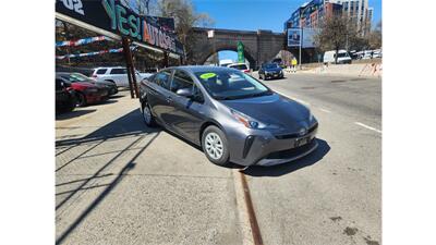 2019 Toyota Prius L Eco   - Photo 3 - Elmhurst, NY 11373
