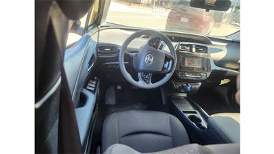 2019 Toyota Prius L Eco   - Photo 13 - Elmhurst, NY 11373