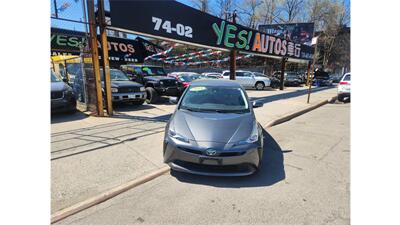2019 Toyota Prius L Eco   - Photo 2 - Elmhurst, NY 11373