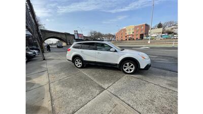 2013 Subaru Outback 2.5i Premium   - Photo 6 - Elmhurst, NY 11373