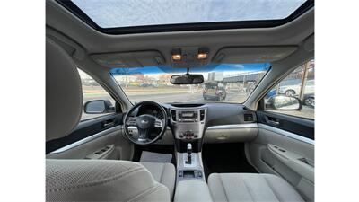 2013 Subaru Outback 2.5i Premium   - Photo 13 - Elmhurst, NY 11373