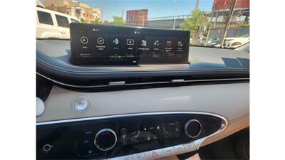 2023 Genesis GV70 3.5T Sport AWD - Photo 19 - Elmhurst, NY 11373