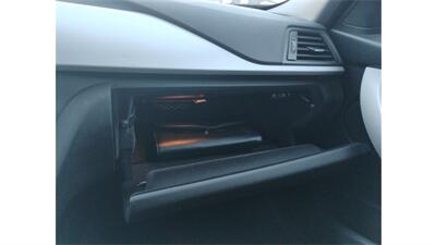 2014 BMW 320i xDrive   - Photo 16 - Elmhurst, NY 11373