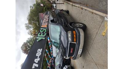 2010 GMC Savana LT 3500   - Photo 2 - Elmhurst, NY 11373