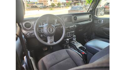 2023 Jeep Gladiator Sport   - Photo 10 - Elmhurst, NY 11373