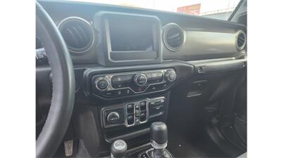 2023 Jeep Gladiator Sport   - Photo 17 - Elmhurst, NY 11373