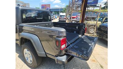 2023 Jeep Gladiator Sport   - Photo 23 - Elmhurst, NY 11373
