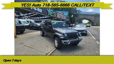2023 Jeep Gladiator Sport   - Photo 1 - Elmhurst, NY 11373