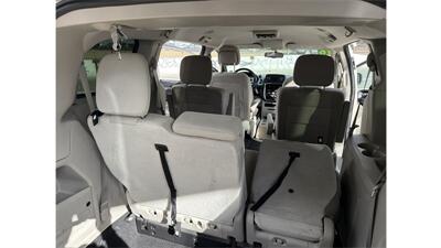 2016 Dodge Grand Caravan American Value Package   - Photo 17 - Elmhurst, NY 11373