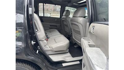 2010 Honda Pilot Touring w/Navi w/DVD   - Photo 26 - Elmhurst, NY 11373