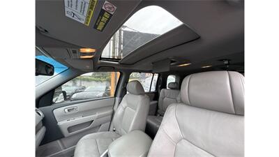 2010 Honda Pilot Touring w/Navi w/DVD   - Photo 16 - Elmhurst, NY 11373