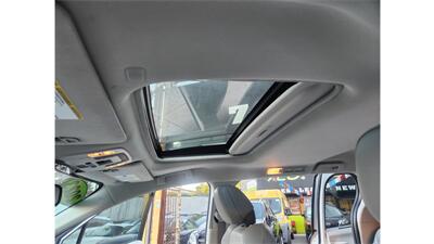 2023 Toyota Sienna XLE 7-Passenger   - Photo 17 - Elmhurst, NY 11373