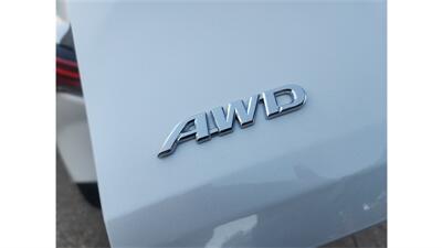 2023 Toyota Sienna XLE 7-Passenger   - Photo 13 - Elmhurst, NY 11373