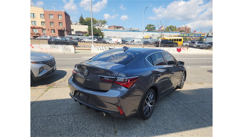2019 Acura ILX Premium photo 4