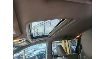 2016 Toyota Sienna XLE 7-Passenger  AWD - Photo 18 - Elmhurst, NY 11373