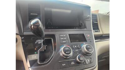 2016 Toyota Sienna XLE 7-Passenger  AWD - Photo 13 - Elmhurst, NY 11373