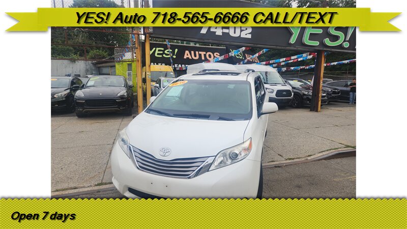 2016 Toyota Sienna XLE