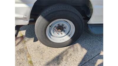 2011 Ford E-350 SD XL   - Photo 11 - Elmhurst, NY 11373