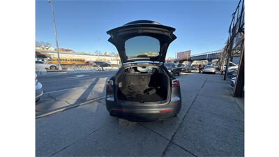 2022 Tesla Model Y Performance   - Photo 8 - Elmhurst, NY 11373