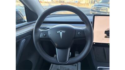 2022 Tesla Model Y Performance   - Photo 12 - Elmhurst, NY 11373