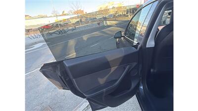2022 Tesla Model Y Performance   - Photo 18 - Elmhurst, NY 11373