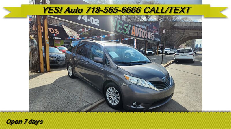 2014 Toyota Sienna XLE