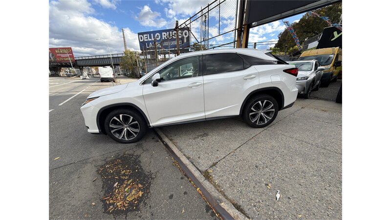2017 Lexus RX 350 photo 3