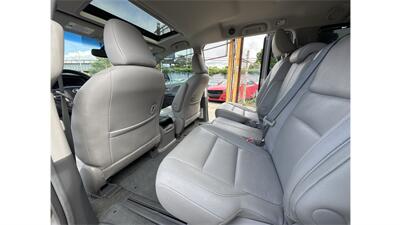 2017 Toyota Sienna XLE 8-Passenger   - Photo 23 - Elmhurst, NY 11373