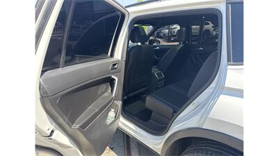 2020 Volkswagen Tiguan SE 4Motion - Photo 2 - Elmhurst, NY 11373