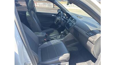 2020 Volkswagen Tiguan SE 4Motion - Photo 9 - Elmhurst, NY 11373