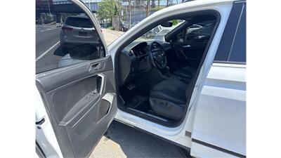 2020 Volkswagen Tiguan SE 4Motion - Photo 21 - Elmhurst, NY 11373