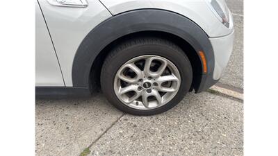 2015 MINI Hardtop 2 Door Cooper S   - Photo 25 - Elmhurst, NY 11373