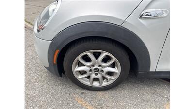 2015 MINI Hardtop 2 Door Cooper S   - Photo 28 - Elmhurst, NY 11373
