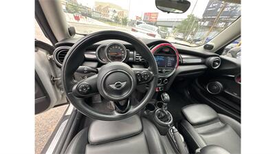 2015 MINI Hardtop 2 Door Cooper S   - Photo 15 - Elmhurst, NY 11373