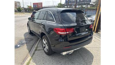 2018 Mercedes-Benz GLC GLC 300 - Photo 8 - Elmhurst, NY 11373