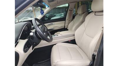 2022 Genesis GV70 2.5T Standard   - Photo 7 - Elmhurst, NY 11373