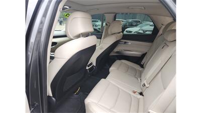 2022 Genesis GV70 2.5T Standard   - Photo 6 - Elmhurst, NY 11373