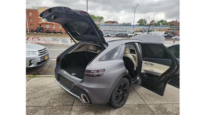 2022 Genesis GV70 2.5T Standard   - Photo 15 - Elmhurst, NY 11373