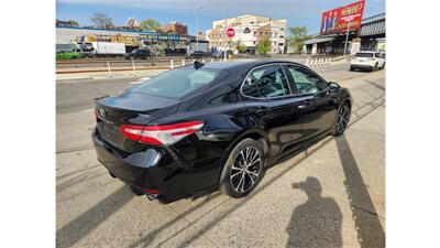 2020 Toyota Camry SE   - Photo 4 - Elmhurst, NY 11373