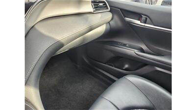 2020 Toyota Camry SE   - Photo 13 - Elmhurst, NY 11373