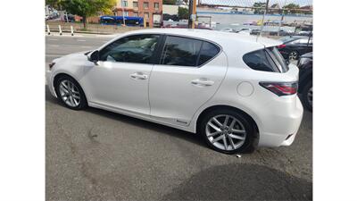 2017 Lexus CT 200h   - Photo 5 - Elmhurst, NY 11373