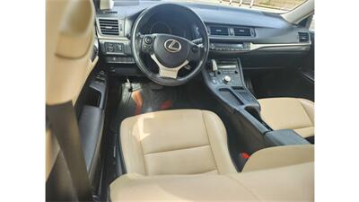 2017 Lexus CT 200h   - Photo 8 - Elmhurst, NY 11373