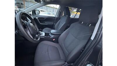 2024 Toyota RAV4 LE - Photo 14 - Elmhurst, NY 11373