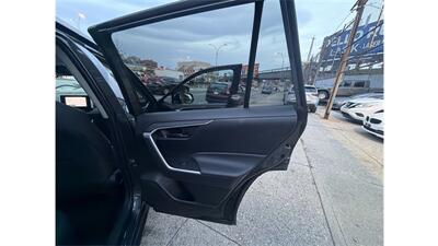 2024 Toyota RAV4 LE - Photo 29 - Elmhurst, NY 11373