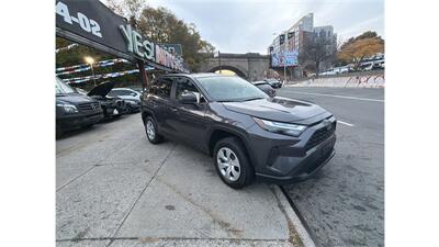 2024 Toyota RAV4 LE - Photo 3 - Elmhurst, NY 11373
