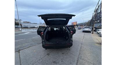 2024 Toyota RAV4 LE - Photo 8 - Elmhurst, NY 11373