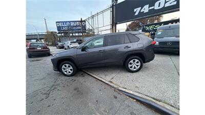 2024 Toyota RAV4 LE - Photo 5 - Elmhurst, NY 11373
